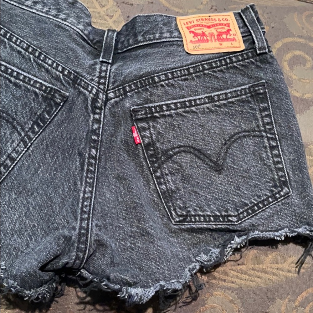 Black Levi’s 501 shorts